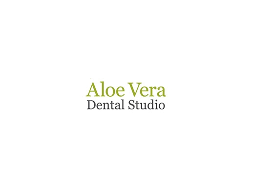 https://www.aloeveradental.co.uk/porcelain-veneers/ website